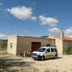 Renovación instalación fotovoltaica en casa de campo en Sax